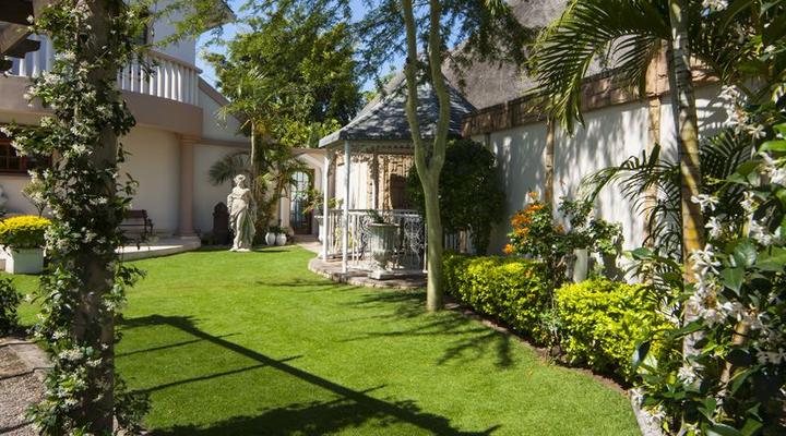 Aristo Manor Guest House