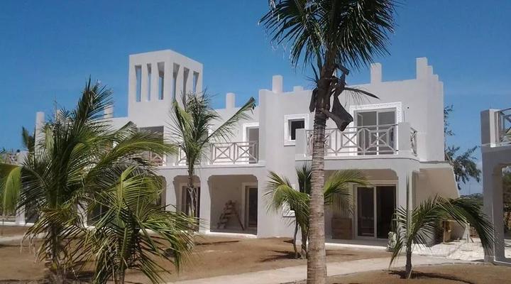 St. Thomas Royal Palm Watamu