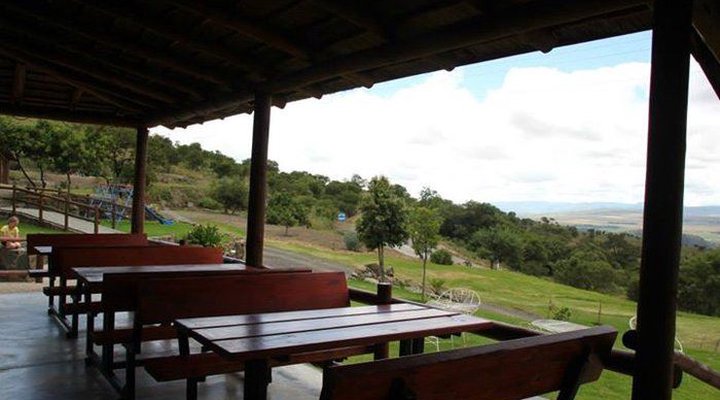 Oppi Berg Restaurant and Lodge