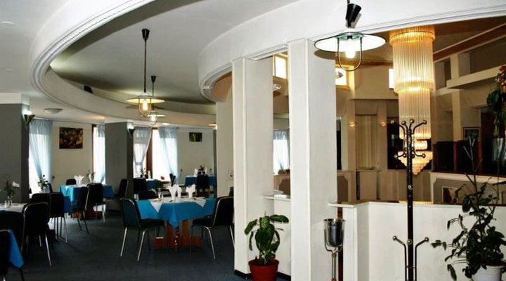Ararat Hotel