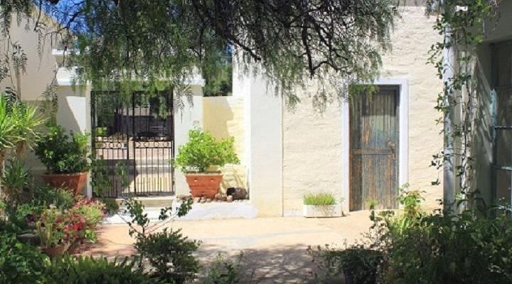 Prince Albert Garden Guest House