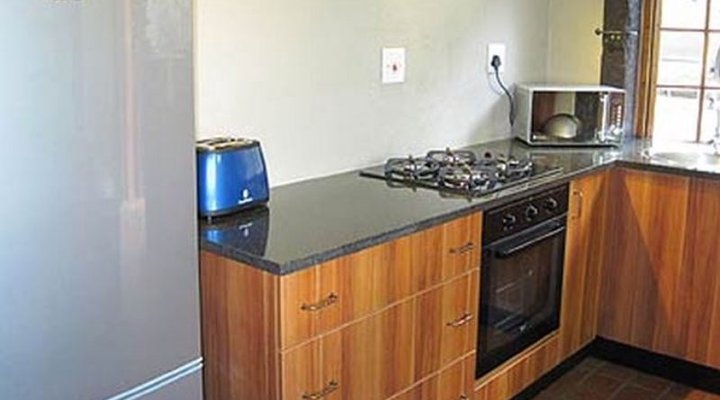 Over The Edge Cottage 1