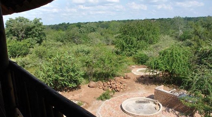 Amadube Lodge