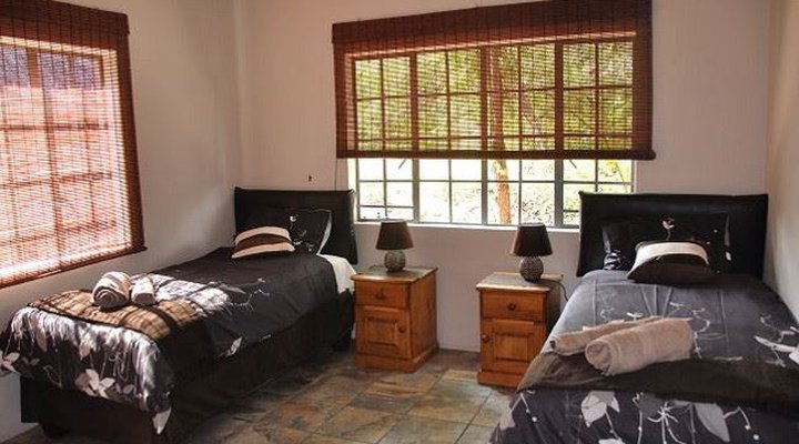 Amadube Lodge