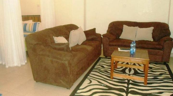 Meru Paramount Hotel