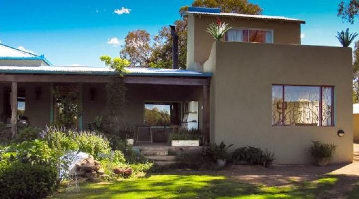 Bluegum Cottage @ The Garlic House