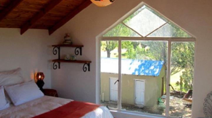 Bluegum Cottage @ The Garlic House