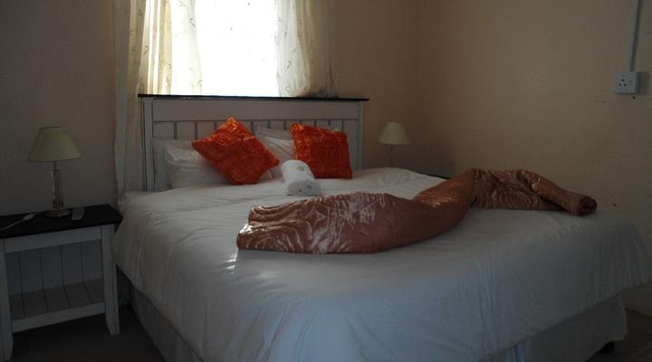 Pulezonc Guest House