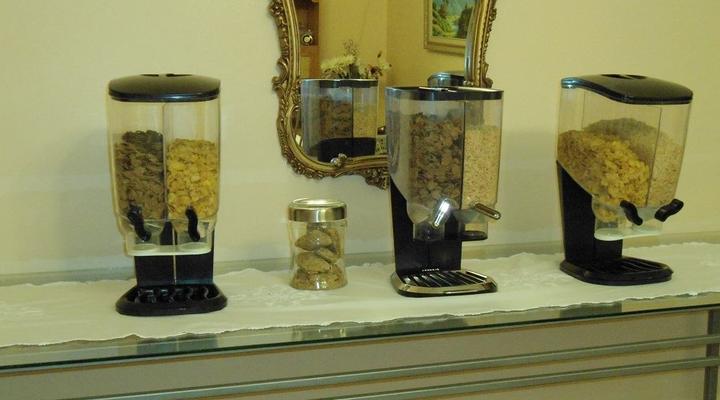 Pulezonc Guest House