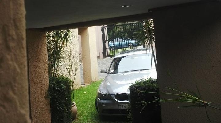 Zoe Vision Apartments