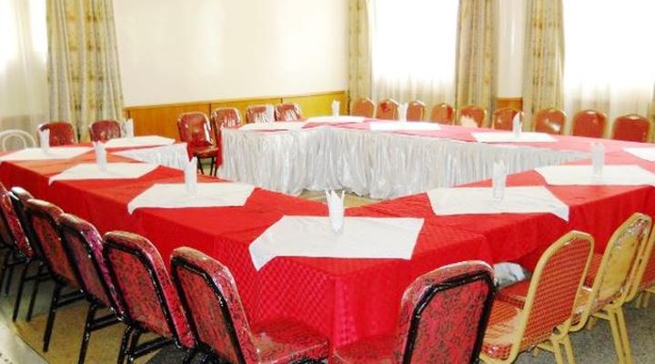 Sagret Hotel Equatorial