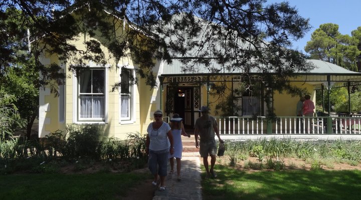 4 Seasons Guest House