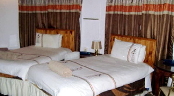 Africa Unplugged Guest Lodge