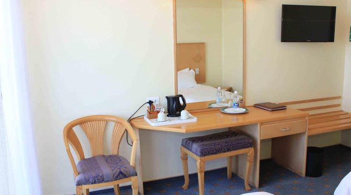 Lüderitz Nest Hotel