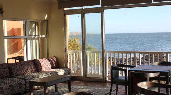 Lüderitz Nest Hotel