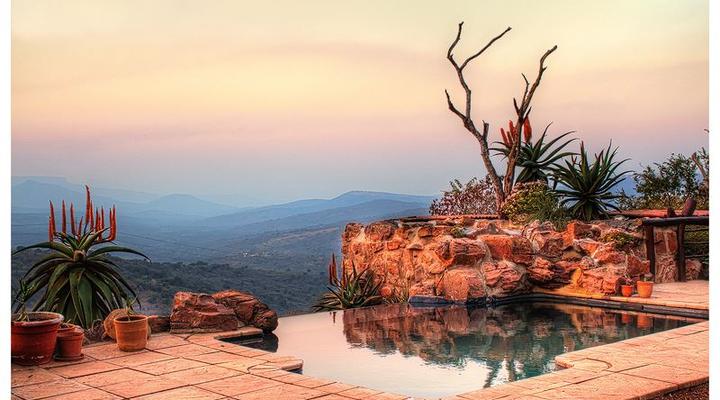 Leopards and Louries Bush Lodge