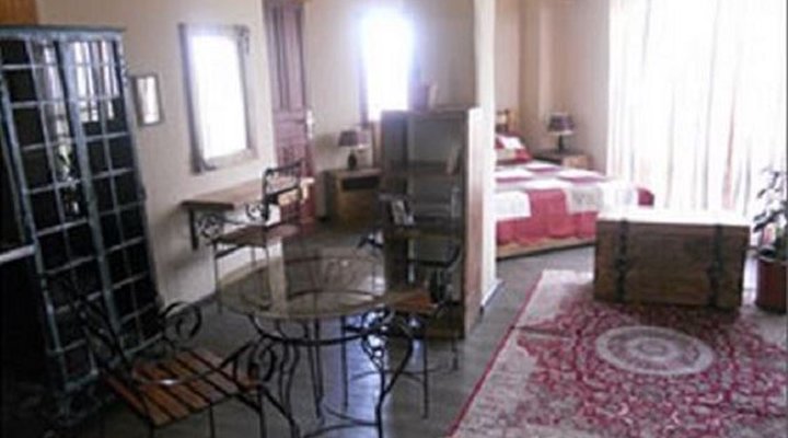 Arequ Guest House