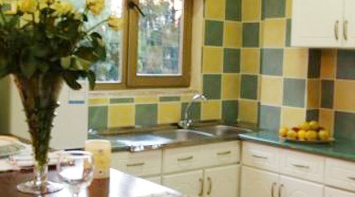 The Lion's Den Hotel