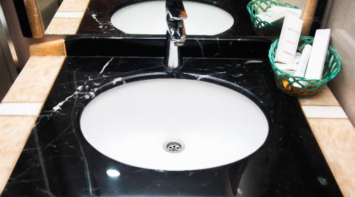 DPalms Airport Hotel