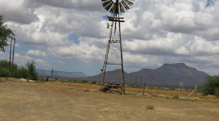 Die Hok Bachelor Flats