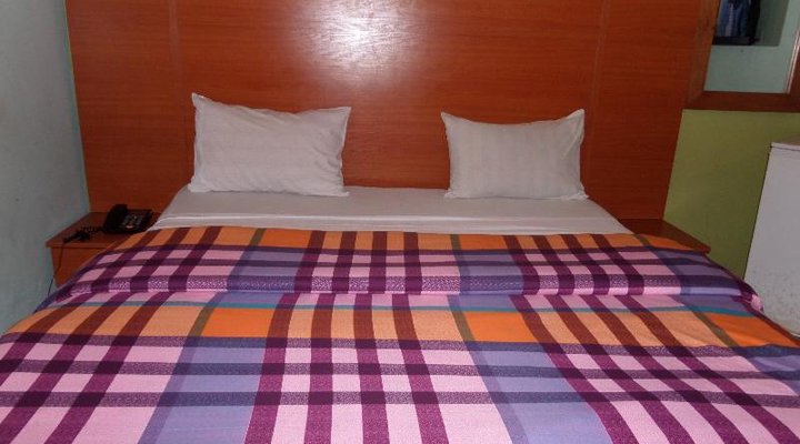 De Next Centre Resort Limited