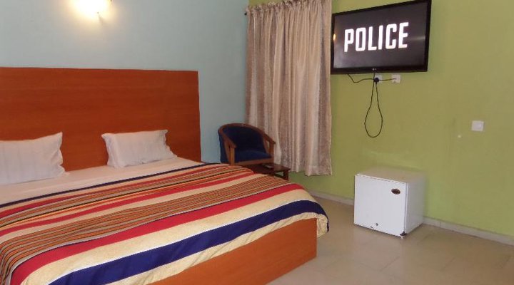 De Next Centre Resort Limited