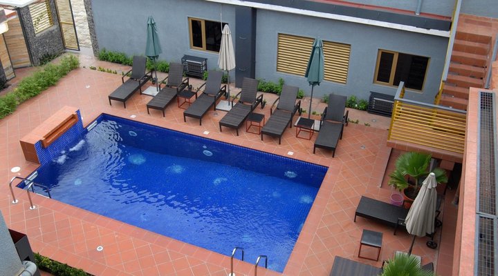 Kings Celia Hotel & Suites