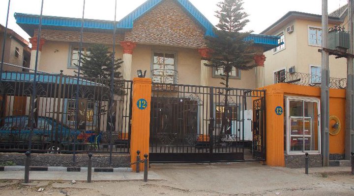 Hotel 100 and Suites