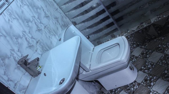 Hotel 100 and Suites