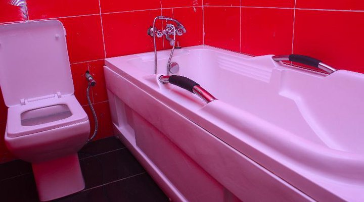 Hotel 100 and Suites