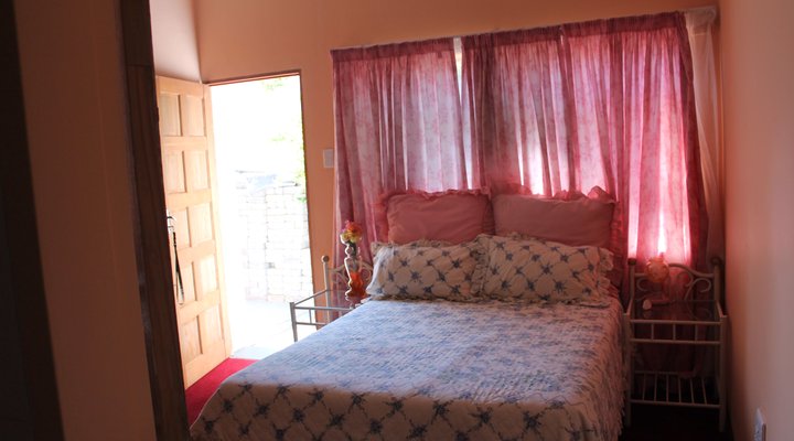 Mohlongwafatshe Guest House