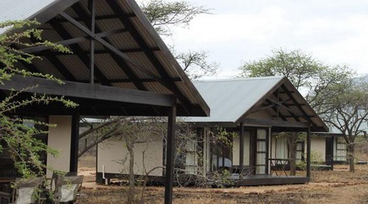 Royal Jozini Ekuthuleni Lodge