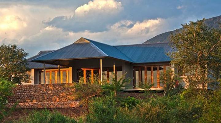 Royal Jozini Bushwillow Lodge