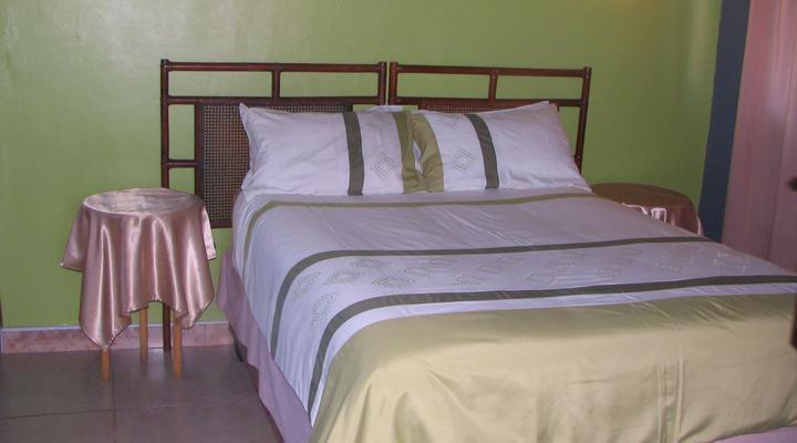 Ulundi Phumzinyawo Lodge