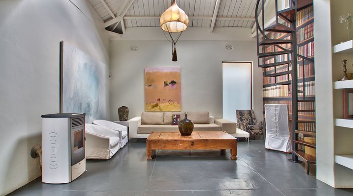 Gorgeous Tamboerskloof Holiday Home