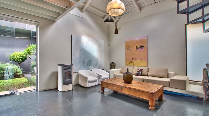Gorgeous Tamboerskloof Holiday Home