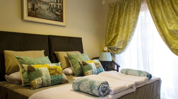 616 on Norval - Guest Room