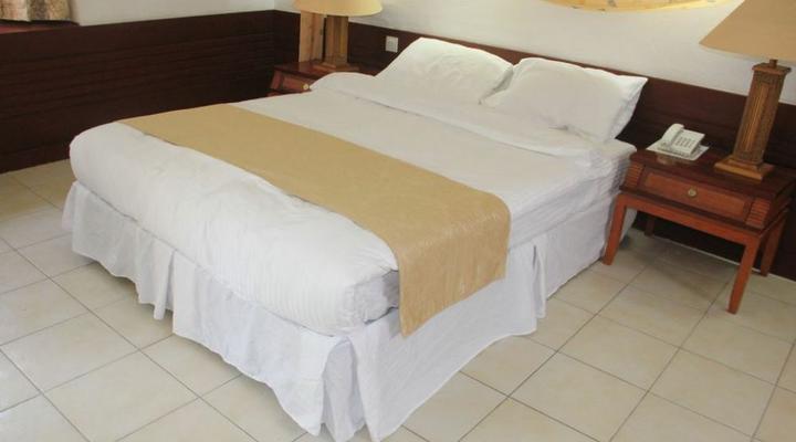 Leisure Lodge Resort