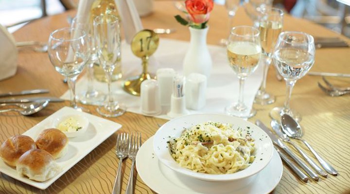 Friendship International Hotel