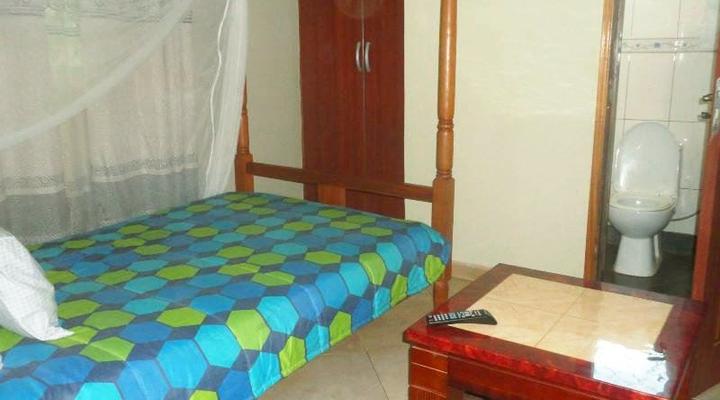 Palm Gardens and Guest House