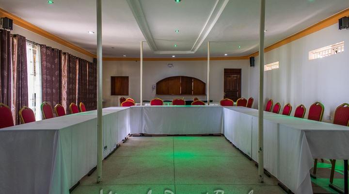 Mirembe Resort Beach Hotel