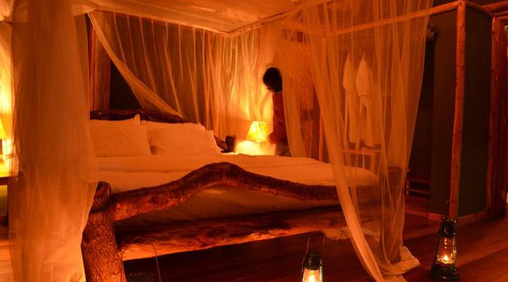 Twin Lake Safari Lodge