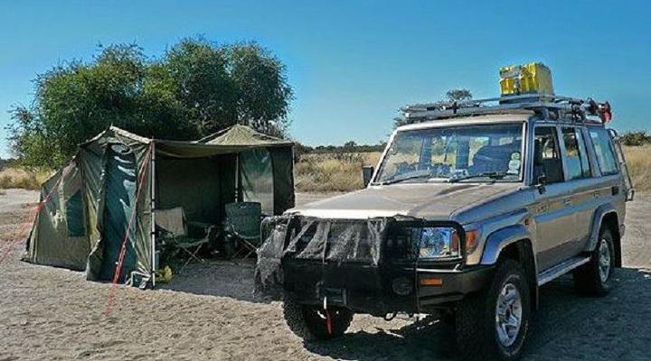 Big Foot Tours - Central Kalahari Game Reserve Campsites
