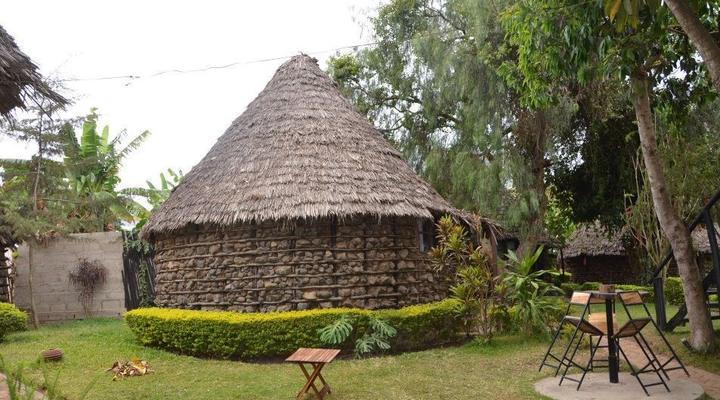 L’Oasis Lodge and Restaurant Arusha