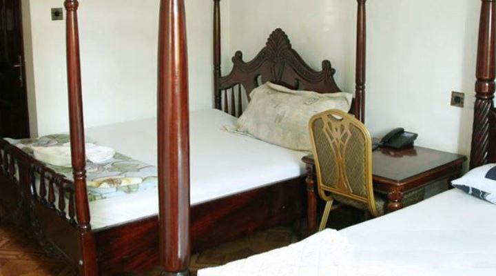 Minister's Village Hotel