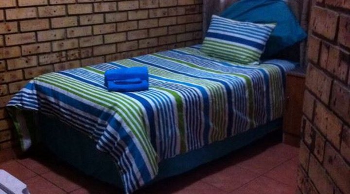 La-Ronè Oornag Akkommodasie