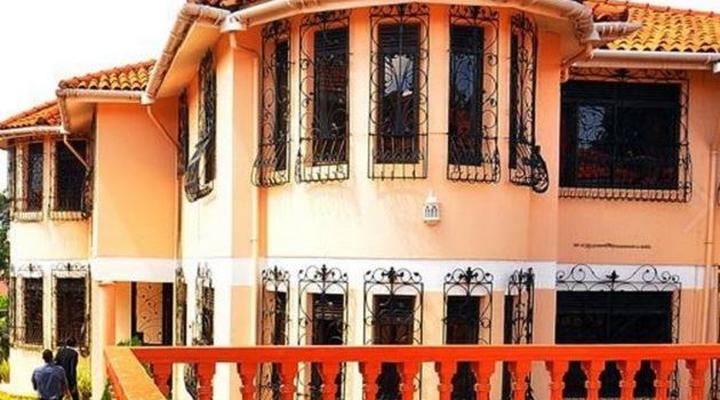 Flamingo Guest House