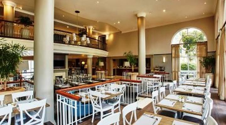 StayEasy Century City