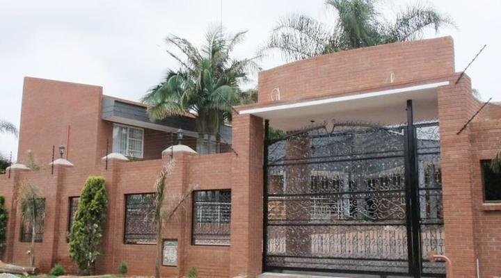 Helenique Guest House