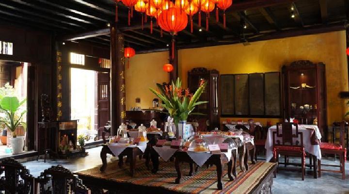 Vinh Hung 1 Heritage